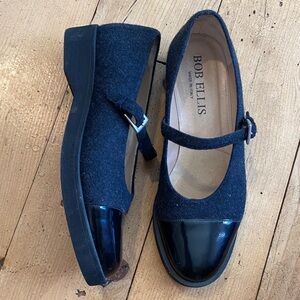 Bob Ellis felt wool patent tow Maryjane gray black 8 womens buckle